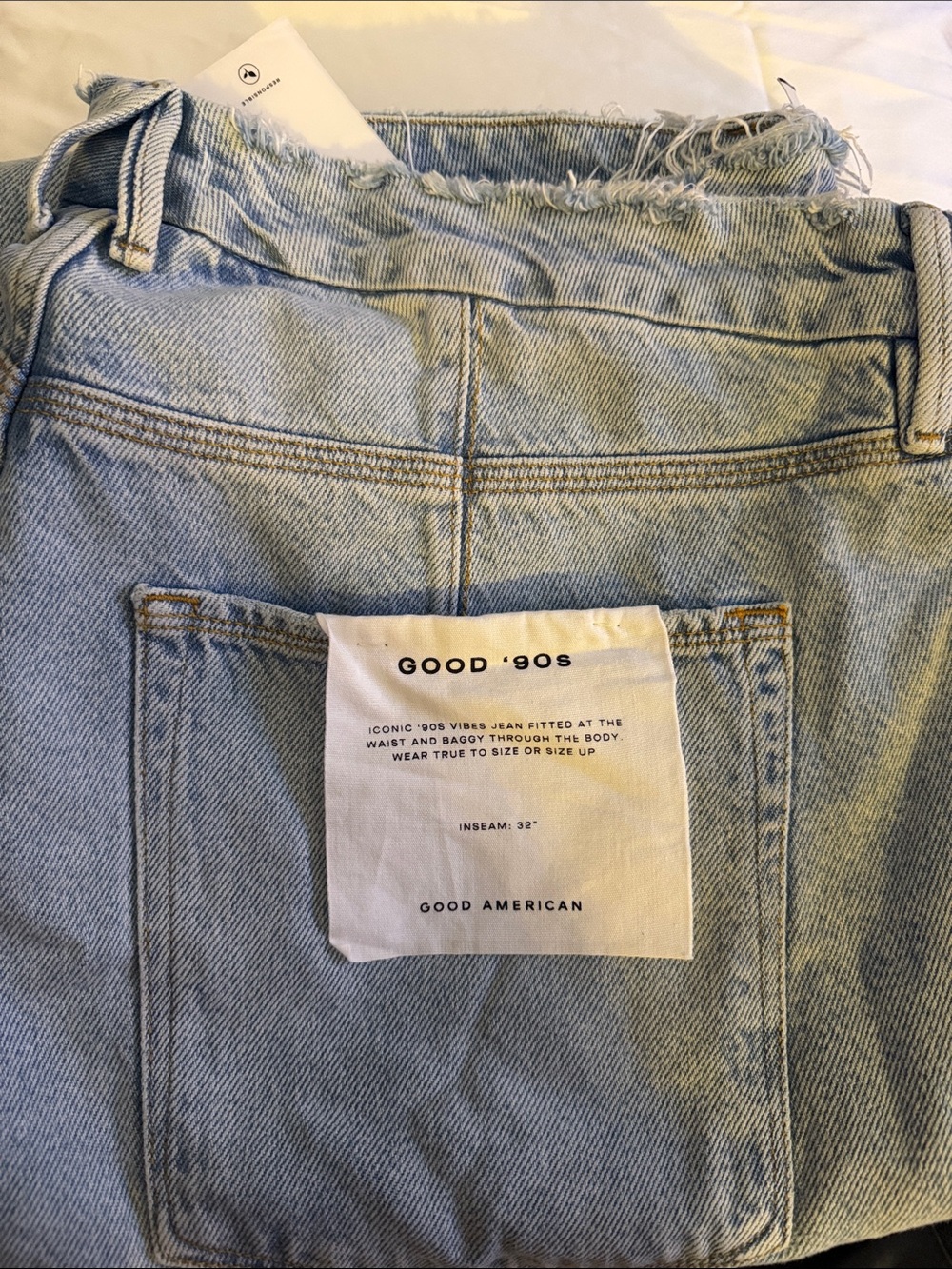 NWT Good American 90’s Straight Light Blue Distressed Jeans - Picture 7 of 7